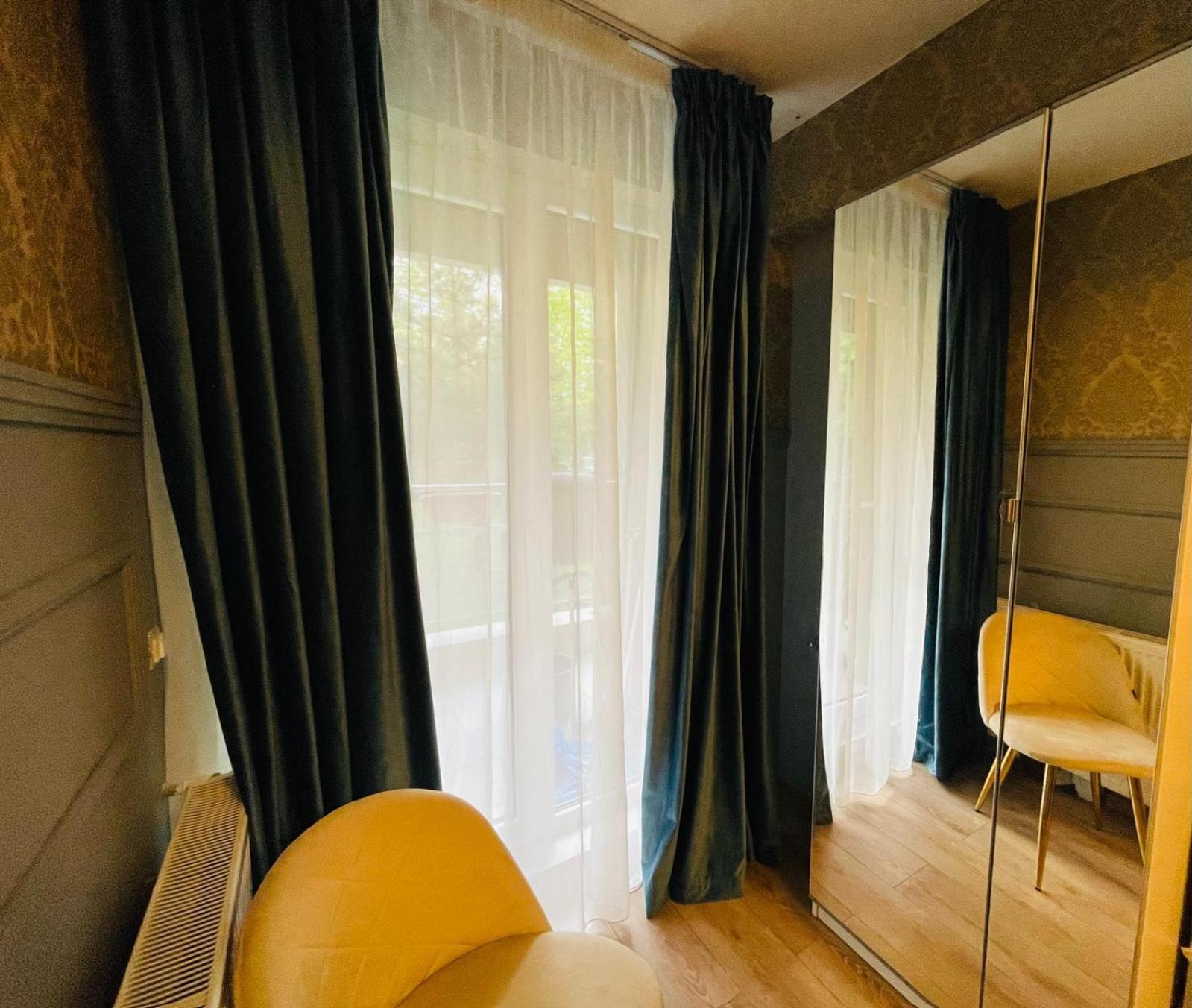Airplane Residence 1 Otopeni Habitación foto